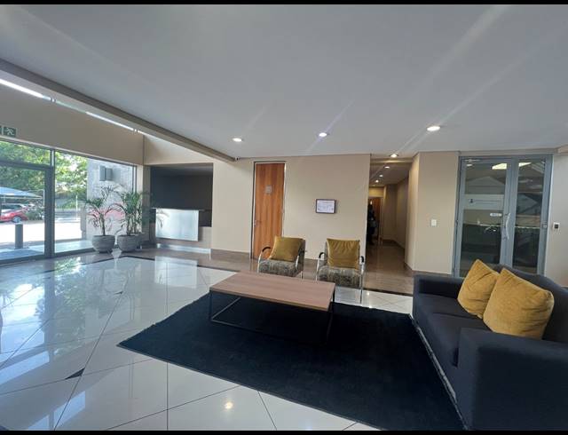 918M² OFFICE TO LET IN ILLOVO